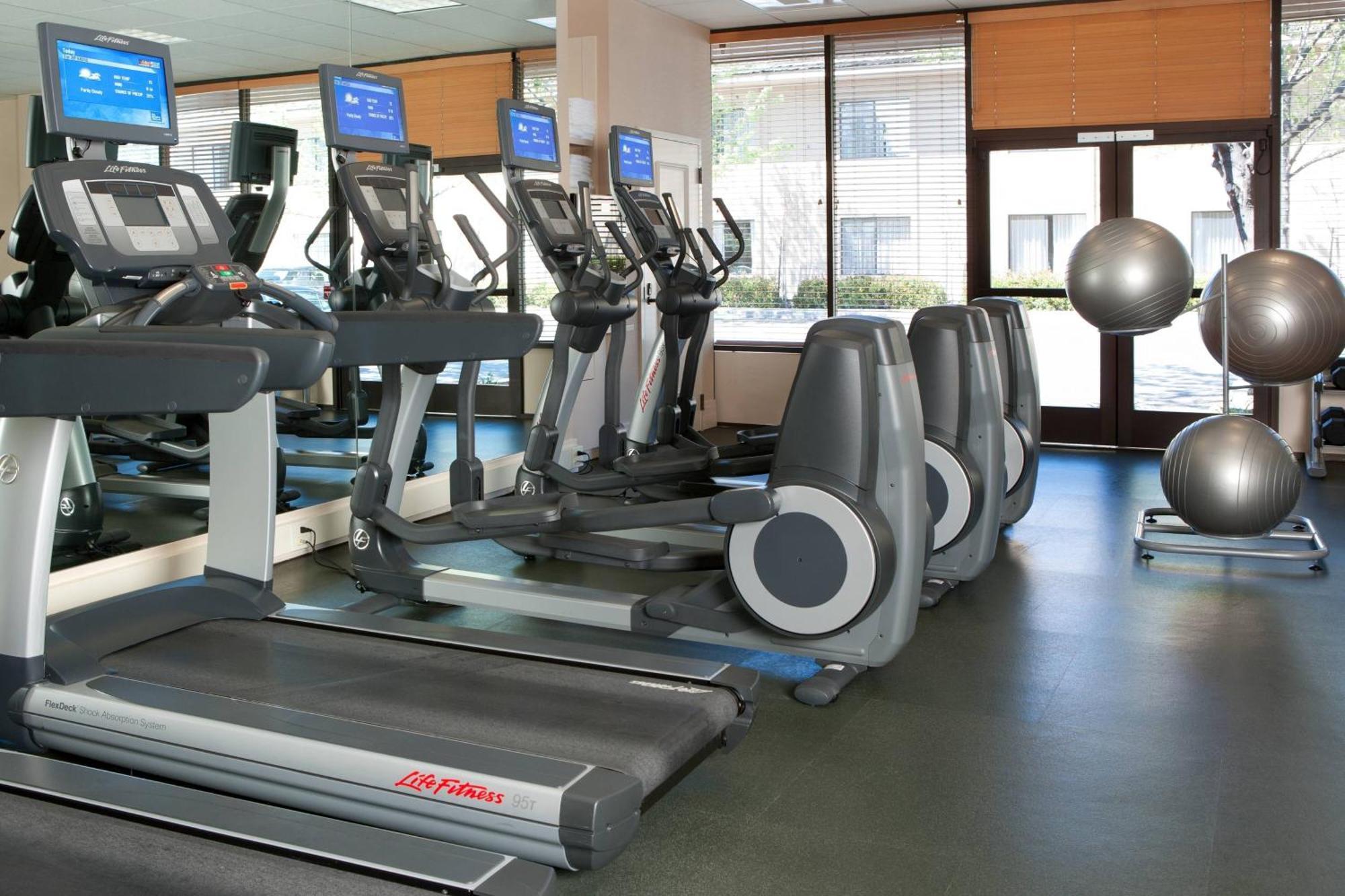 Hotel Valley Marriott & 4*