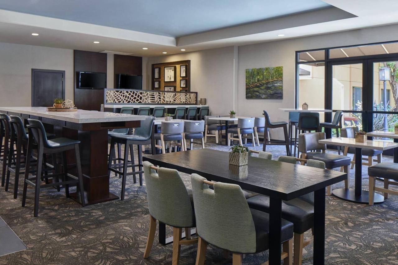Hotel Valley Marriott & 4*